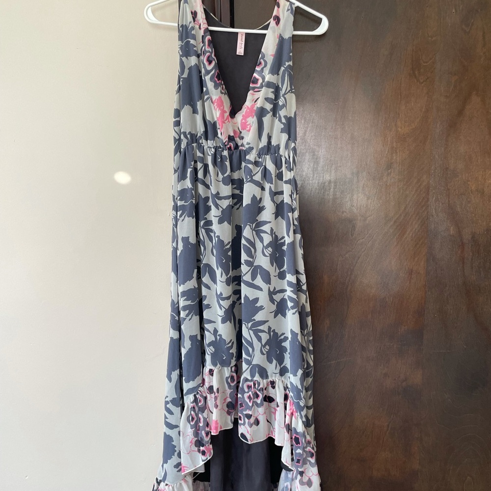 HIGH-LOW DRESS